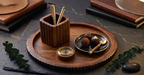 Fluted Dining Combo: 16" Solid Acacia Tray & Mango Wood Cutlery Stand